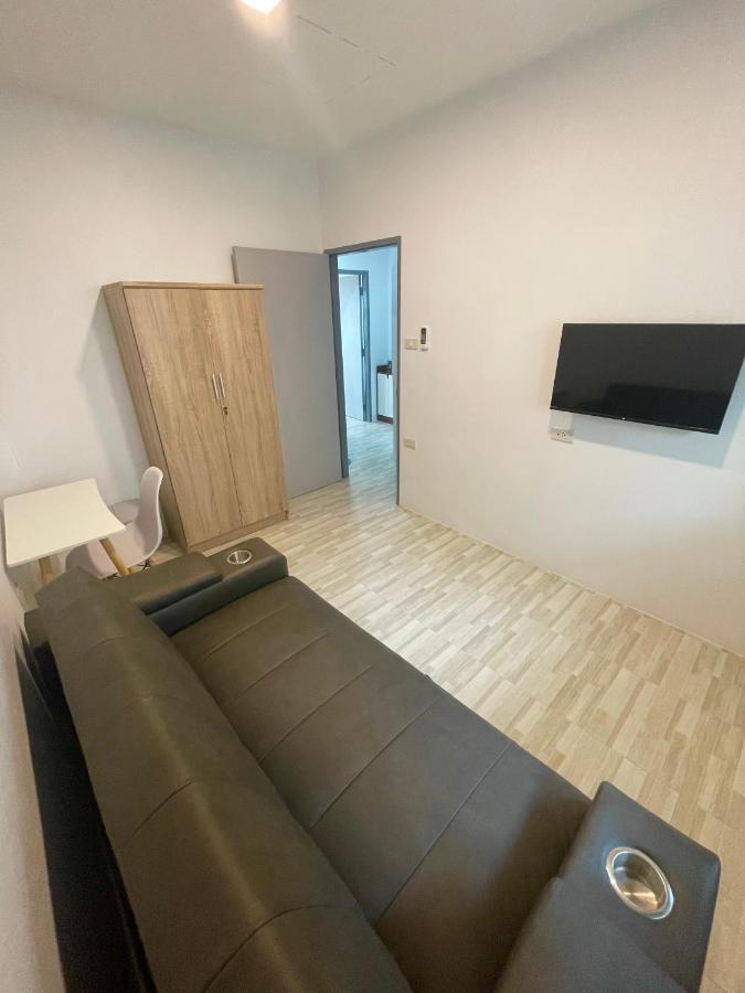 Garden Beach Sea View Patong Экстерьер фото